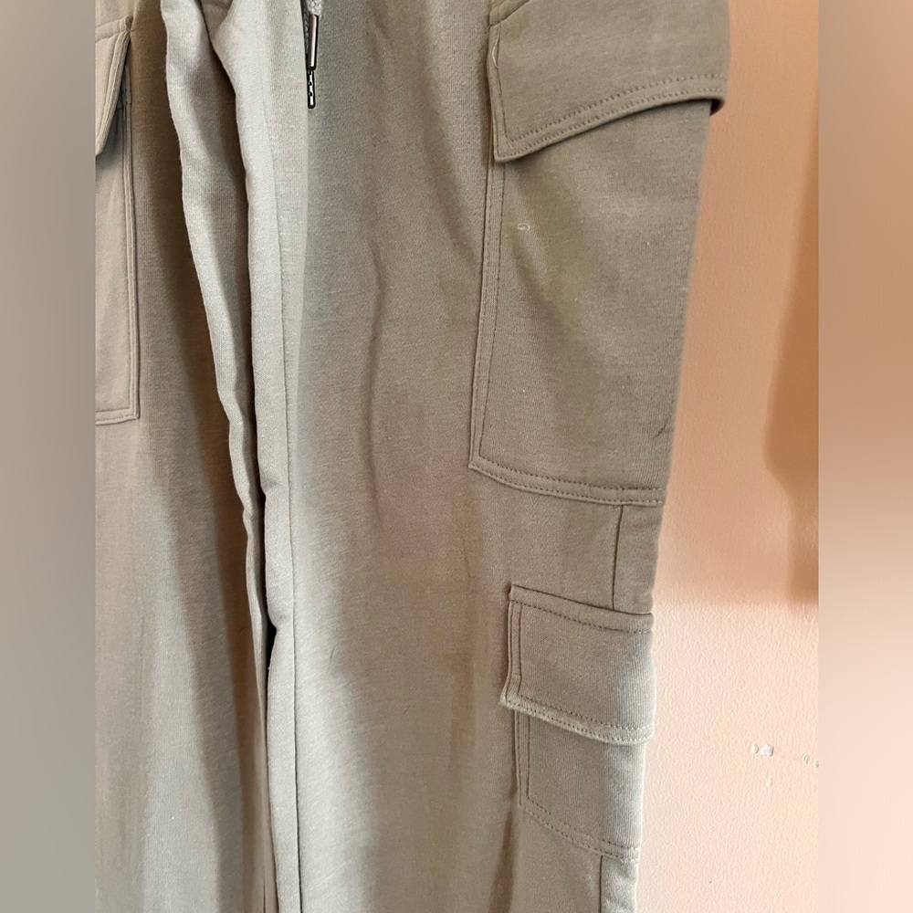 New 2PC Set Hippie Rose Junior Fleece Cargo Sweatshirt Sweatpants Size XS - Picture 6 of 10